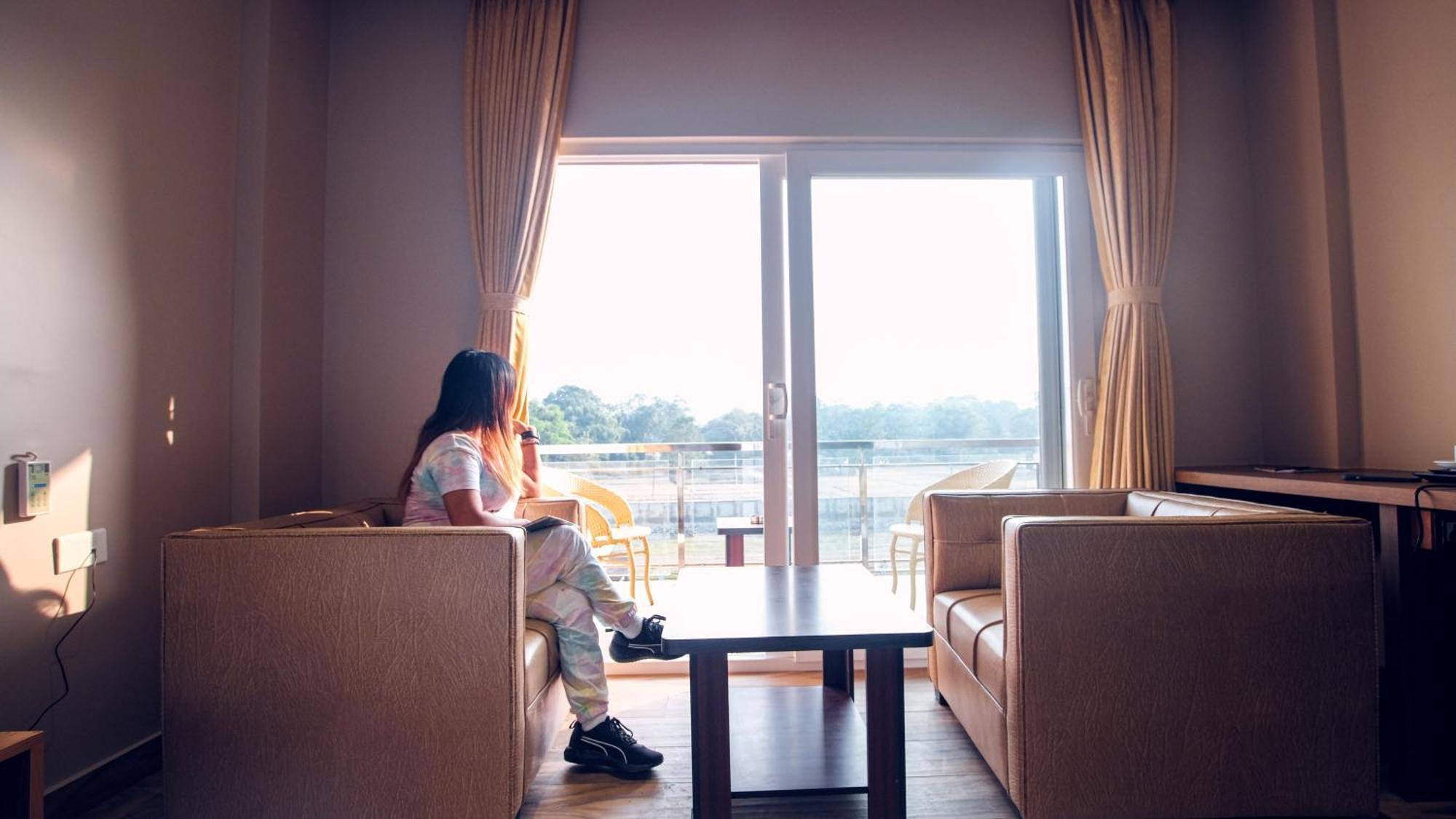 Finn'S Weaver Resort, Казиранга Экстерьер фото