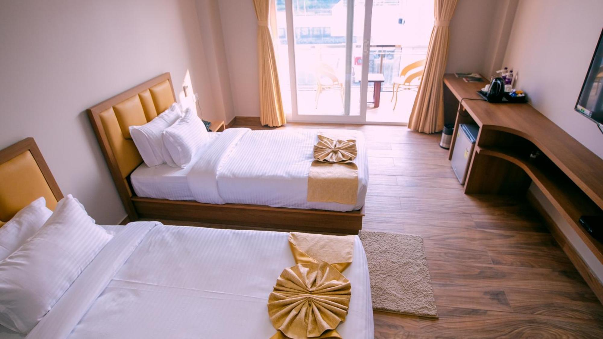 Finn'S Weaver Resort, Казиранга Экстерьер фото